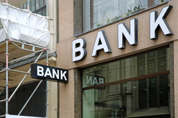 Assets obtained from fraudulent transactions will be void when mortgage transactions at the Bank in Vietnam